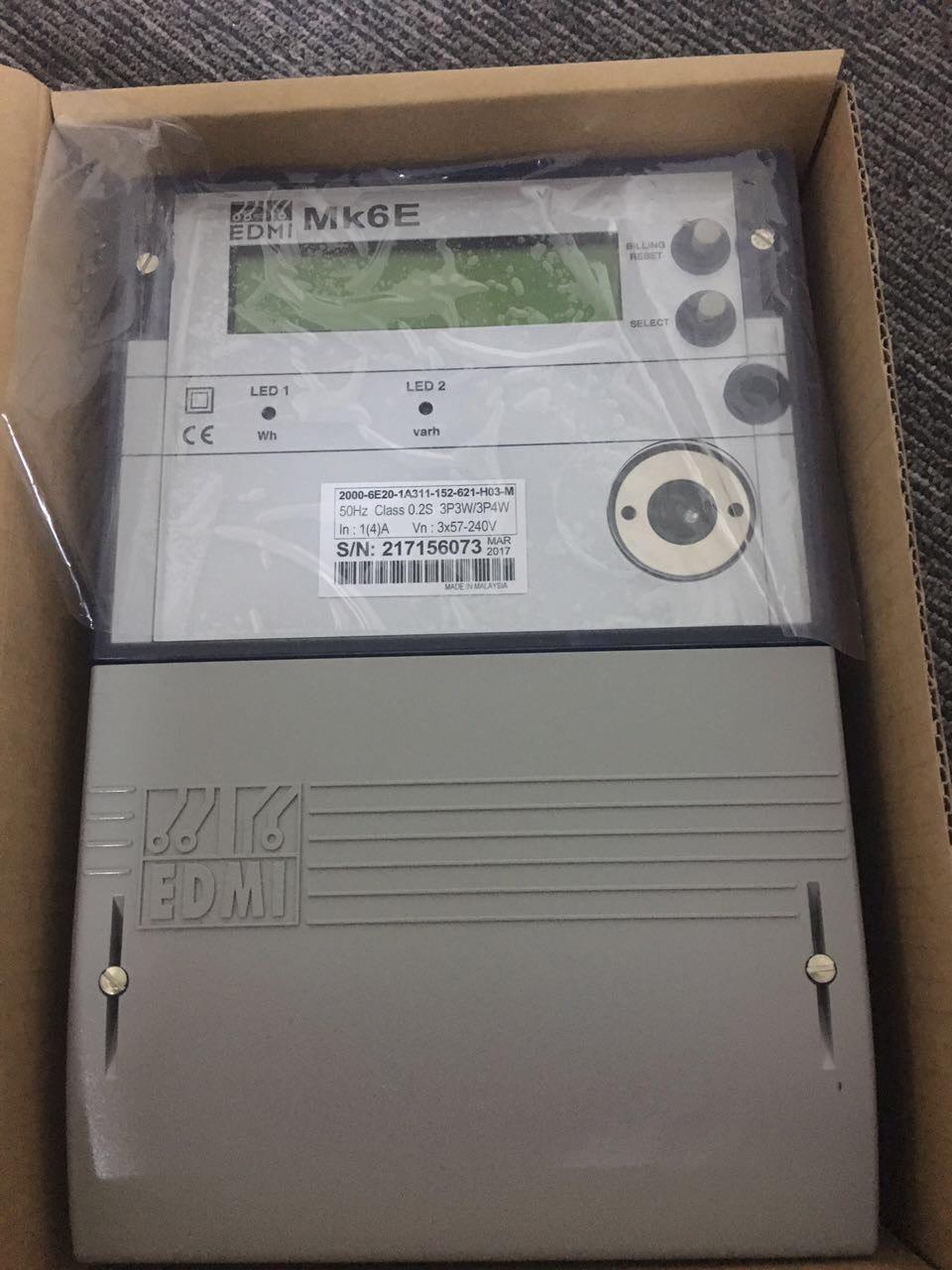 De Nora utility component assembly